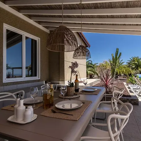 Casa Palmeras Ferienhaus *